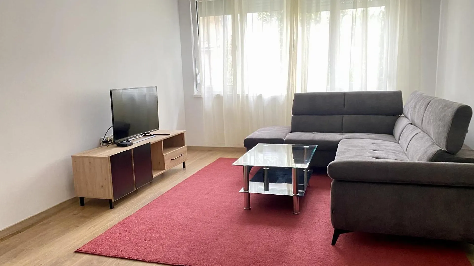 Удобен Апартамент В Центъра На София Apartment Sofia